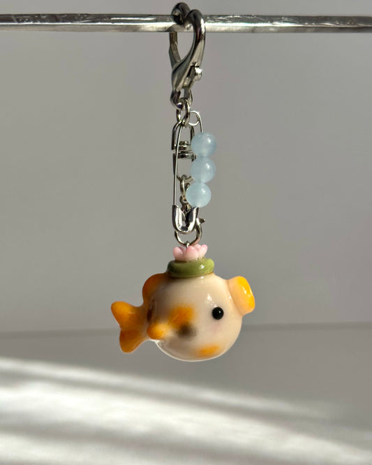lily pad winnie keychain
