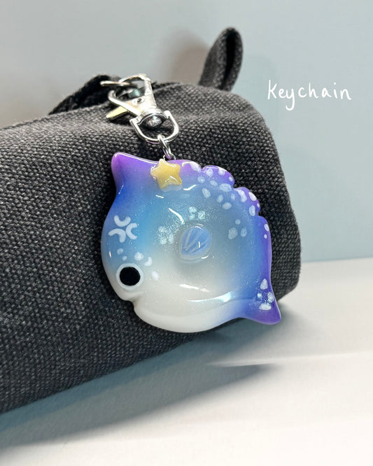 sunfish luna "hold my fin" worry stone