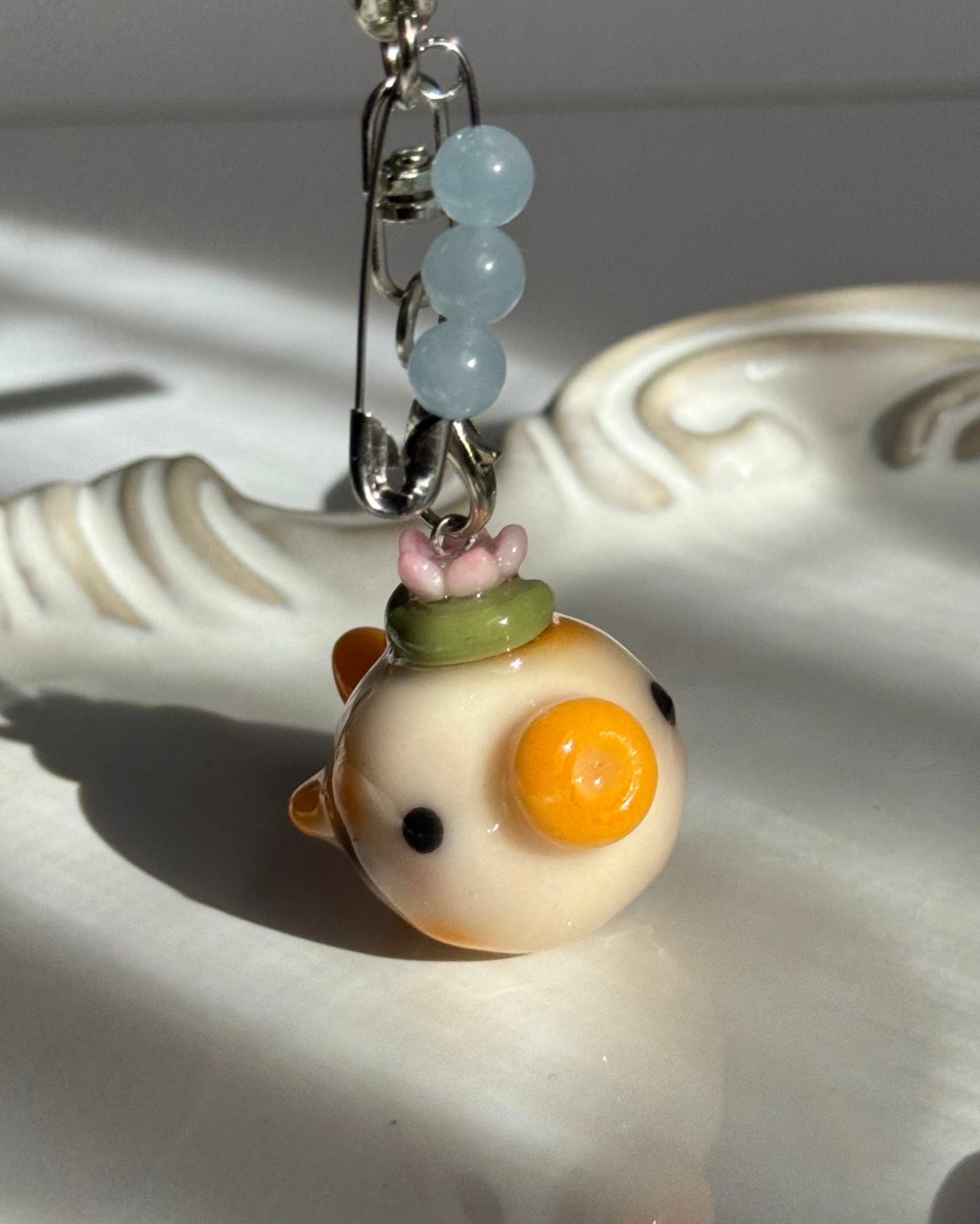 lily pad winnie keychain